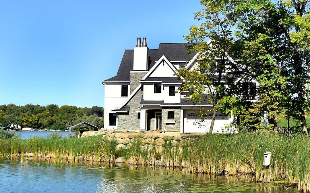 Hardscrabble Point on Lake NIH Homes